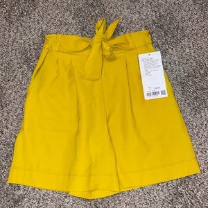 NWT Lululemon Paperbag Shorts
